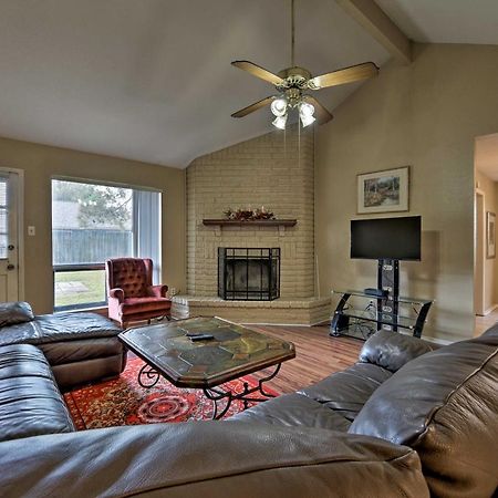 Pet-Friendly Missouri City Home With Fenced-In Yard! Dış mekan fotoğraf